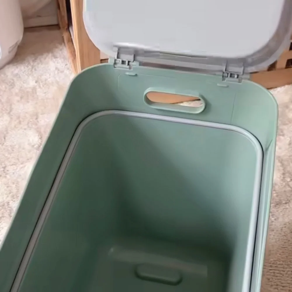 Hay and litter storage container & waterproof large pet couch
